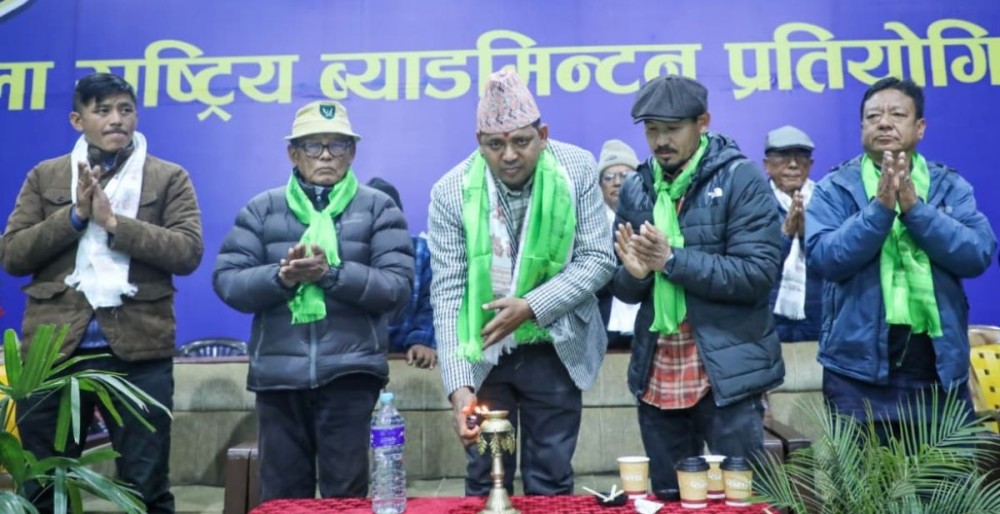 यलम्बर कप राष्ट्रिय खुला ब्याडमिन्टन सुरु