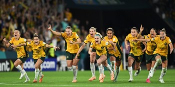 फ्रान्सलाई हराउँदै अष्ट्रेलिया महिला विश्वकपको सेमिफाइनलमा