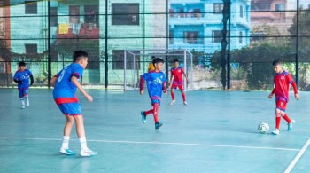 एलए र लोयल्टी उपाधिनजिक