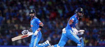 अष्ट्रेलियालाई हराउँदै विश्वकप क्रिकेटमा भारतको विजयी सुरुवात