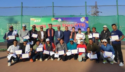 यङ टेनिस स्टार्स सम्पन्न