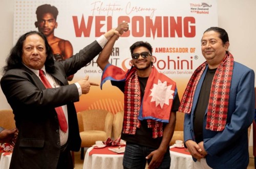 रोहिणी इन्टरनेशनल एजुकेसनको ब्रान्ड एम्बेसडरमा रविन्द्र ढाँट