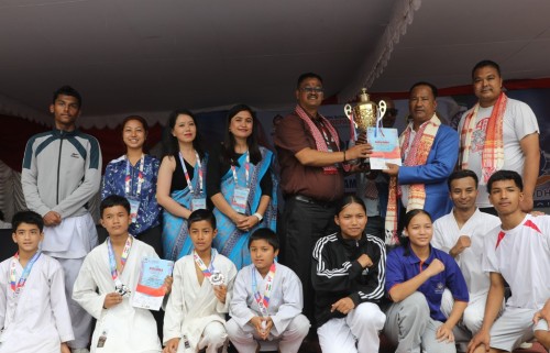 करातेमा समृद्धि स्कुल टिम च्याम्पियन